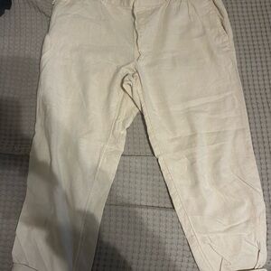 Old Navy Women's Cream Capris